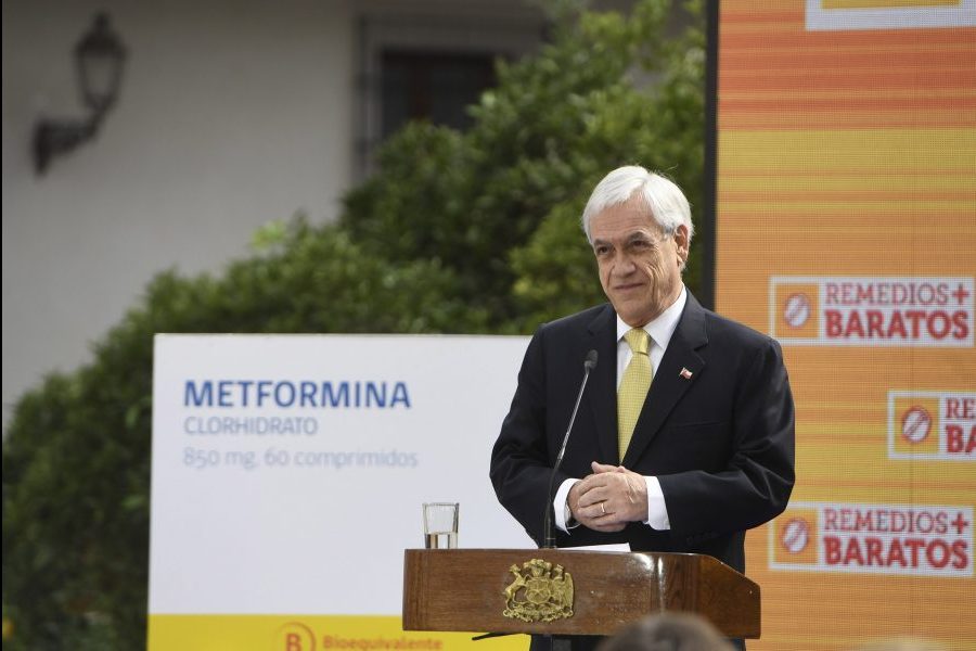 Presidente Piñera presenta beneficios de ley que reducirá el precio de los medicamentos