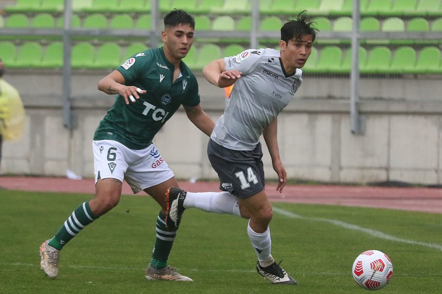 Stgo. Wanderers y Deportes La Serena reparten puntos con un 2-2 en Valparaíso