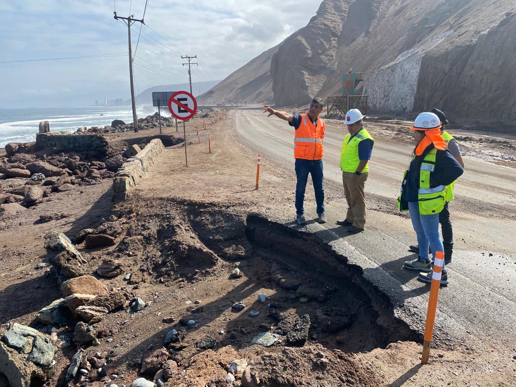 MOP monitorea afectación por marejadas en borde costero de la región Antofagasta