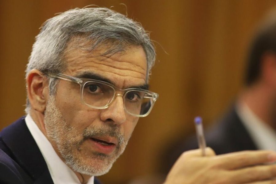Ministro Cordero sobre violencia en Ecuador: “Señal de alerta para Chile”