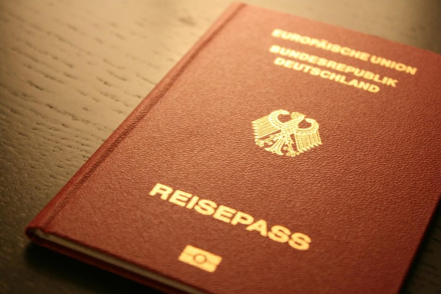 Alemania flexibiliza ley para obtener la ciudadanía alemana
